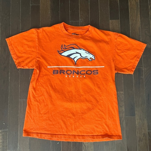 NFL Denver Broncos Peyton Manning T-shirt size M - Picture 1 of 5